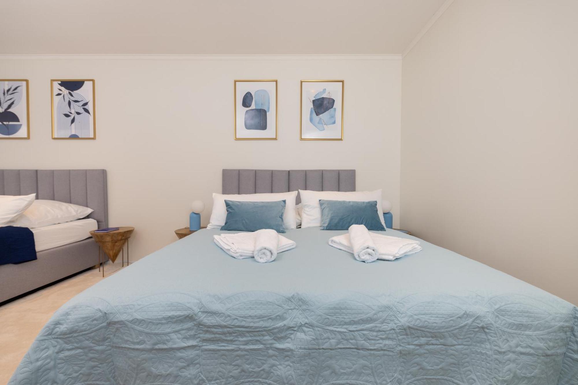 120sqm & 5-room Luxury With 2 Bathrooms Apartment