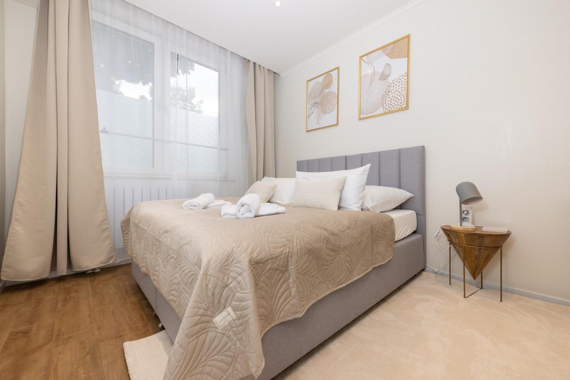 120sqm & 5-room Luxury With 2 Bathrooms *